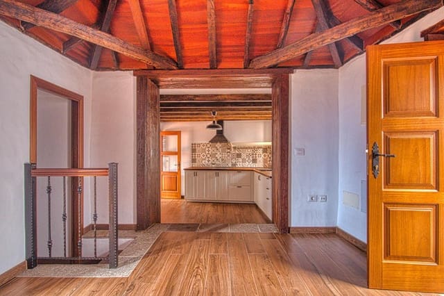 5 slaapkamer Villa te koop in Los Realejos - € 885.000 (Ref: 8896041)