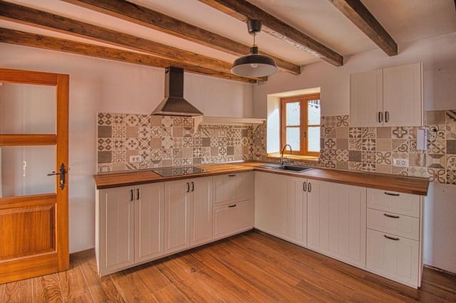 5 slaapkamer Villa te koop in Los Realejos - € 885.000 (Ref: 8896041)