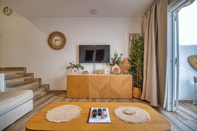 1 soverom Leilighet til salgs i San Eugenio Alto, Adeje - € 270 000 (Ref: 9113795)