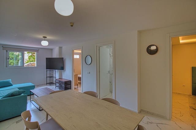 2 chambre Appartement à vendre à Los Cristianos, Arona avec piscine - 289 000 € (Ref: 9279749)