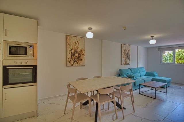 2 chambre Appartement à vendre à Los Cristianos, Arona avec piscine - 289 000 € (Ref: 9279749)