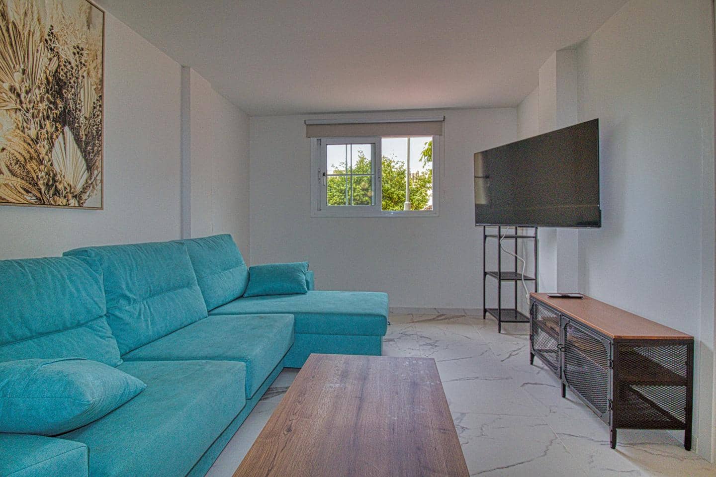 2 slaapkamer Flat te koop in Los Cristianos met zwembad - € 289.000 (Ref: 9279749)