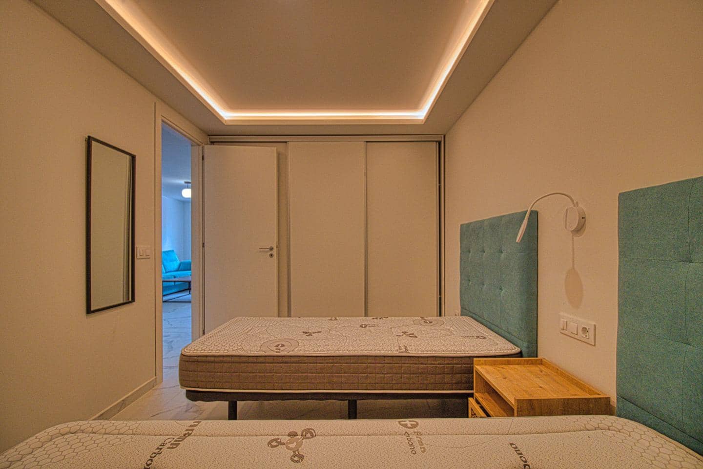 2 slaapkamer Flat te koop in Los Cristianos met zwembad - € 289.000 (Ref: 9279749)