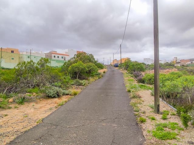 Undeveloped Land for sale in Arico - € 169,000 (Ref: 9287429)