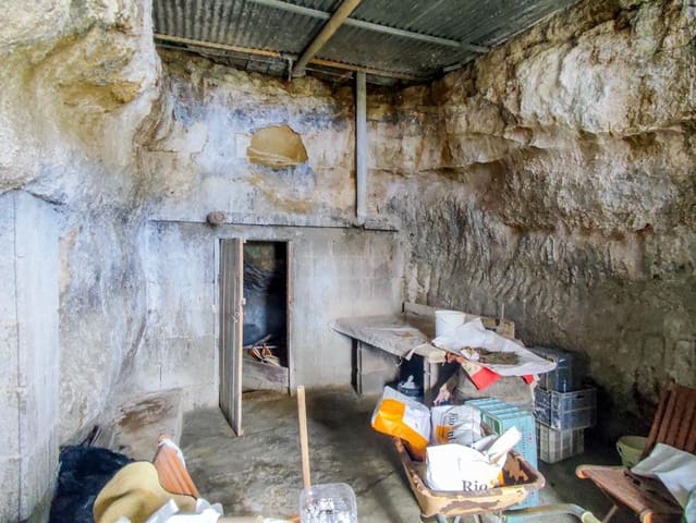 Undeveloped Land for sale in Arico - € 169,000 (Ref: 9287429)