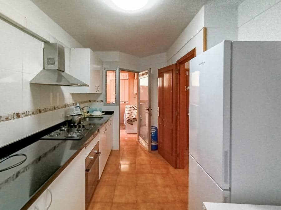 3 slaapkamer Flat te koop in Radazul - € 303.000 (Ref: 9287825)