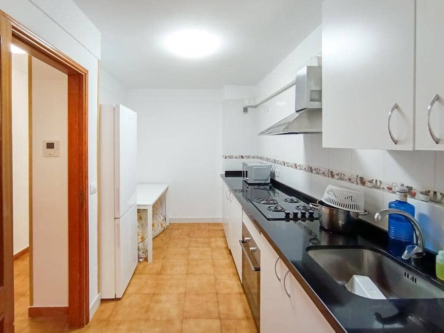 3 slaapkamer Flat te koop in Radazul - € 303.000 (Ref: 9287825)