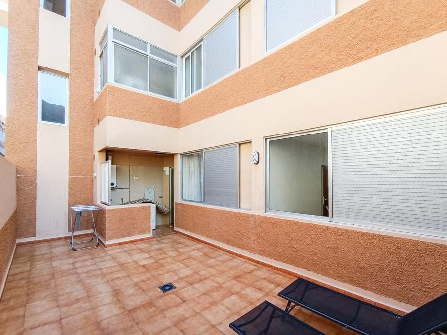 3 slaapkamer Flat te koop in Radazul - € 303.000 (Ref: 9287825)