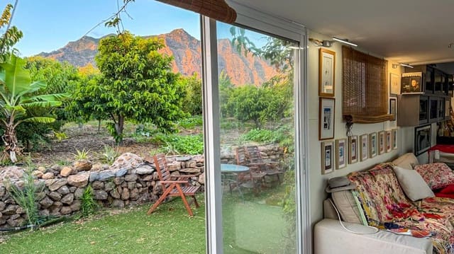 Maalaistalo myytävänä paikassa Buenavista del Norte - 895 000 € (Ref: 9337037)