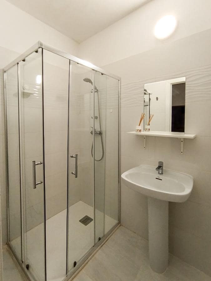 10 sovrum Villa till salu i Granadilla de Abona - 460 000 € (Ref: 9337169)