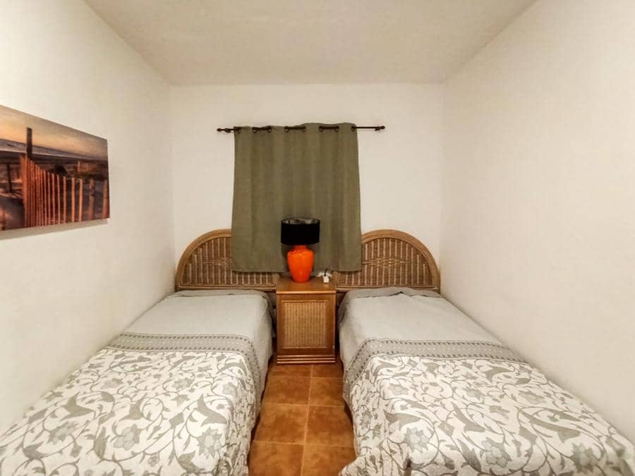 10 sovrum Villa till salu i Granadilla de Abona - 460 000 € (Ref: 9337169)