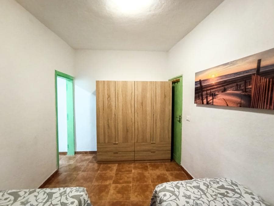 10 sovrum Villa till salu i Granadilla de Abona - 460 000 € (Ref: 9337169)