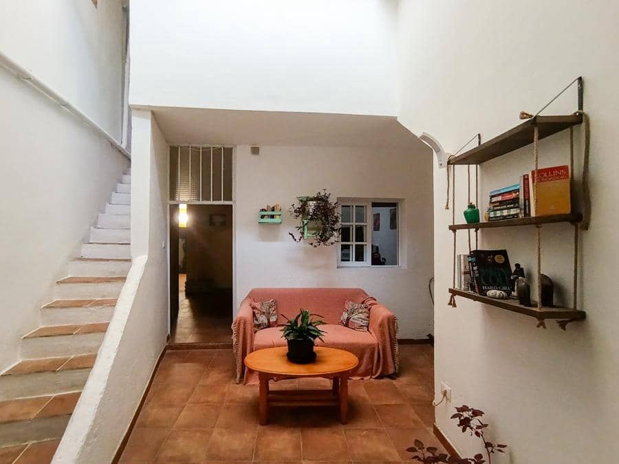 10 sovrum Villa till salu i Granadilla de Abona - 460 000 € (Ref: 9337169)