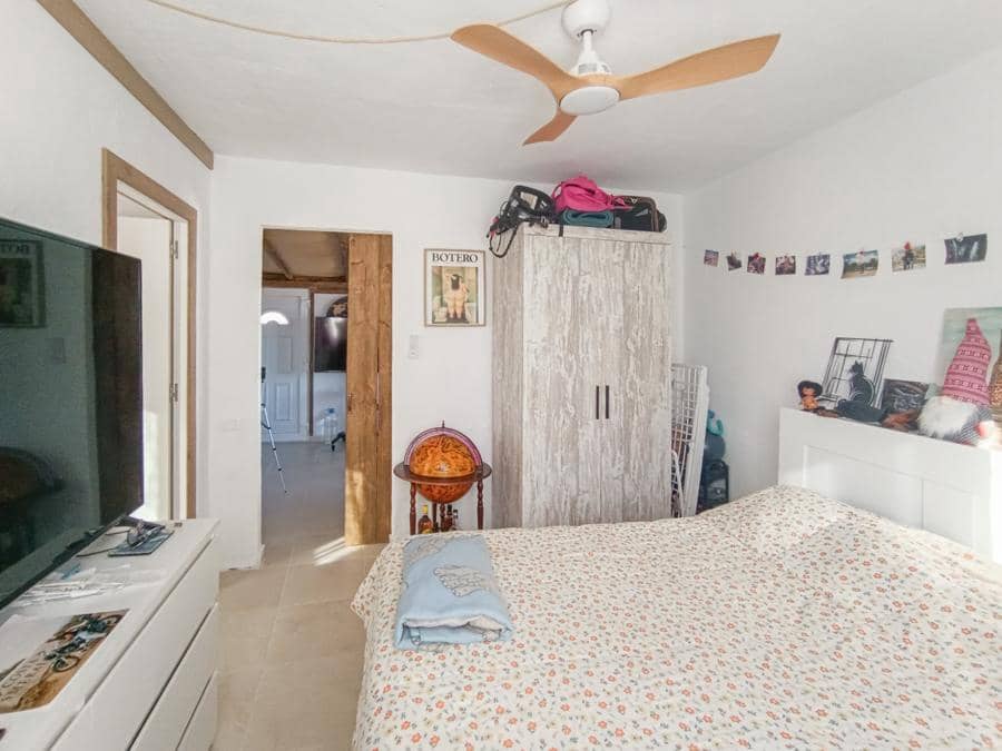 10 sovrum Villa till salu i Granadilla de Abona - 460 000 € (Ref: 9337169)