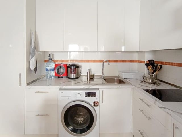 1 bedroom Flat for sale in Guargacho - € 165,000 (Ref: 9387074)