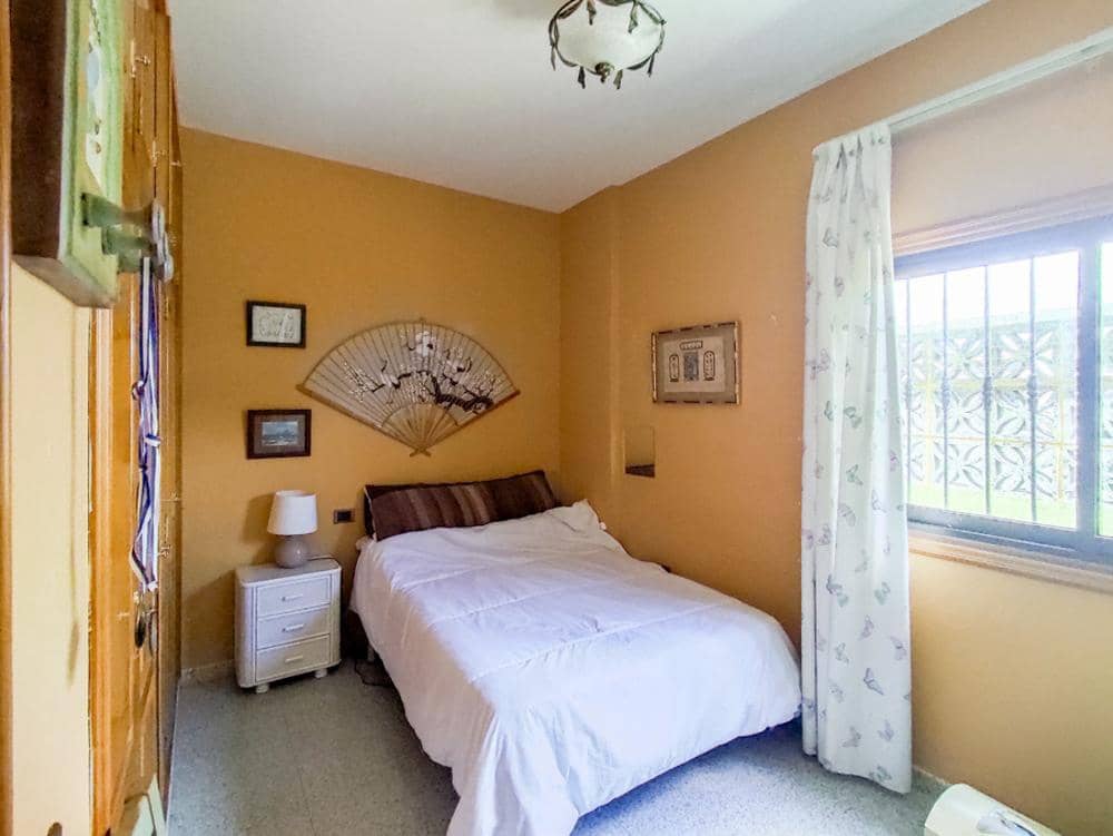 5 chambre Villa/Maison à vendre à Costa del Silencio avec piscine - 790 000 € (Ref: 9399961)