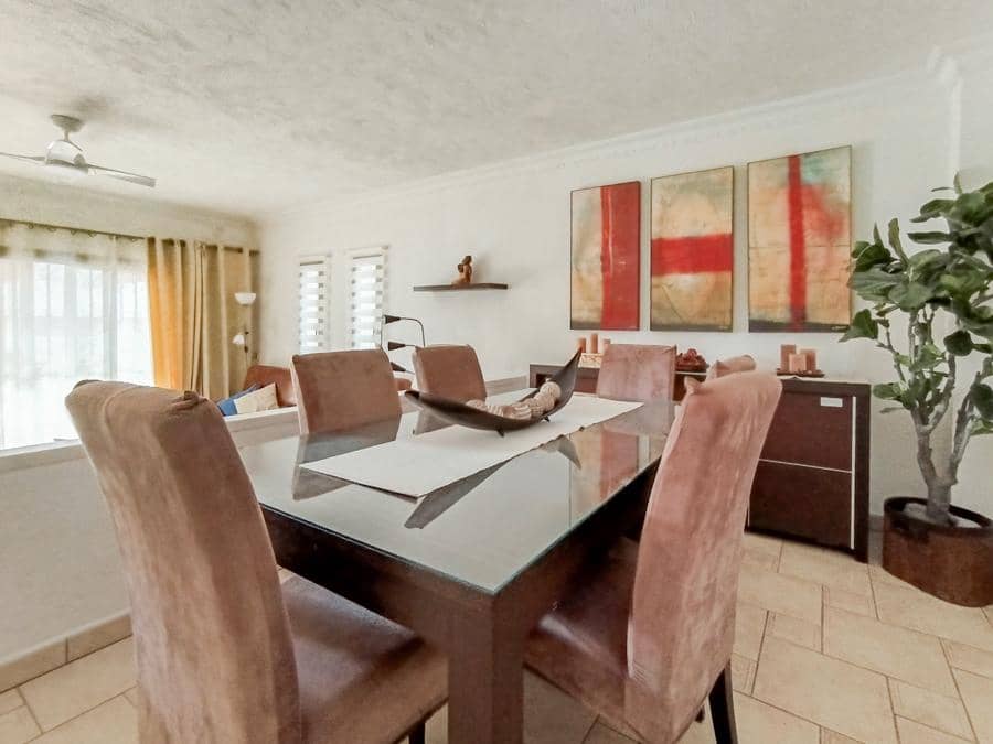 2 bedroom Flat for sale in Los Cristianos - € 460,000 (Ref: 9400358)