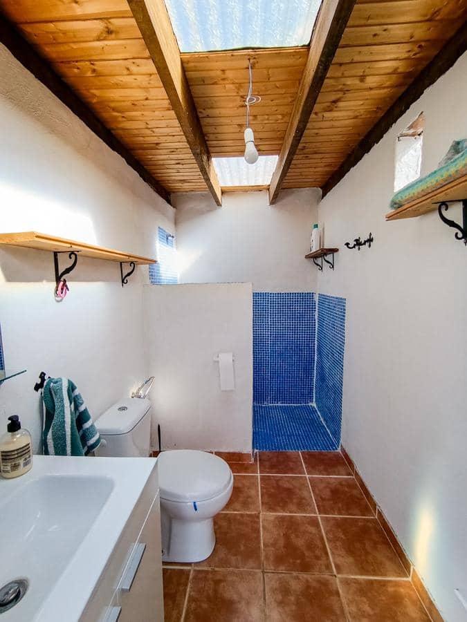 6 bedroom Villa for sale in Granadilla de Abona - € 995,000 (Ref: 9434927)