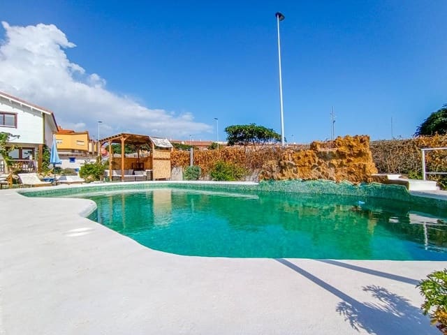 6 quarto Moradia para venda em Granadilla de Abona - 995 000 € (Ref: 9434927)