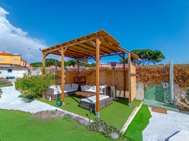 6 quarto Moradia para venda em Granadilla de Abona - 995 000 € (Ref: 9434927)