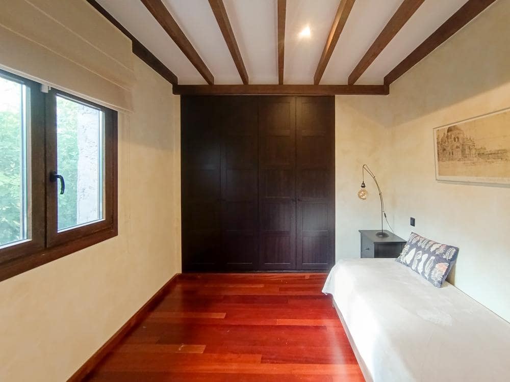 Chalet de 3 habitaciones en Candelaria en venta - 490.000 € (Ref: 9464877)