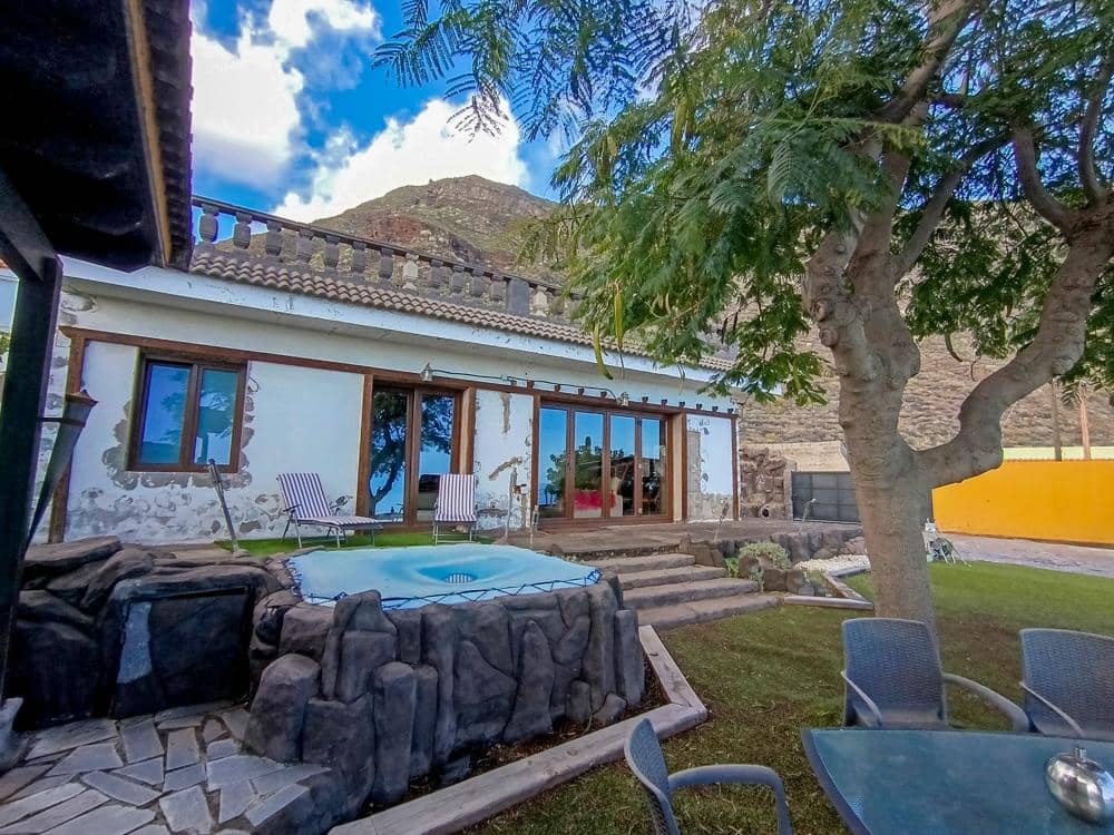 Chalet de 3 habitaciones en Candelaria en venta - 490.000 € (Ref: 9464877)