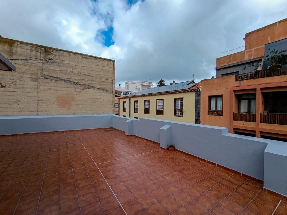 5 quarto Moradia para venda em San Cristobal de La Laguna - 825 000 € (Ref: 9464980)