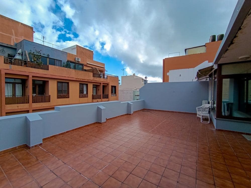 5 quarto Moradia para venda em San Cristobal de La Laguna - 825 000 € (Ref: 9464980)