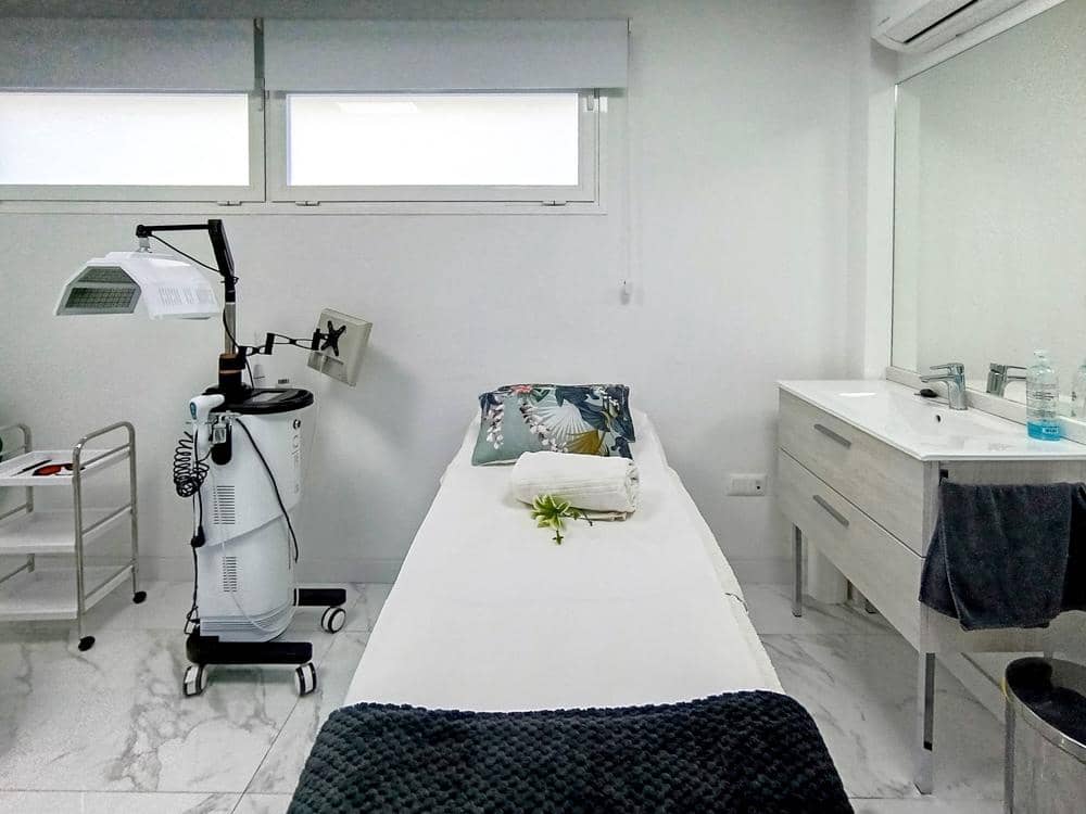 10 soverom Bedrift til salgs i Costa Adeje - € 650 000 (Ref: 9481599)