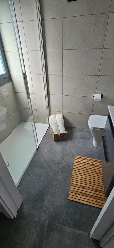 2 bedroom Villa for sale in Arico - € 590,000 (Ref: 9481649)