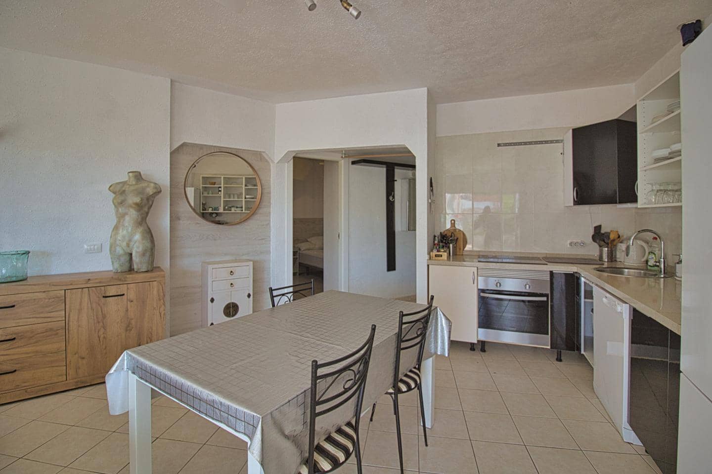 2 bedroom Flat for sale in Callao Salvaje with garage - € 439,000 (Ref: 9540580)