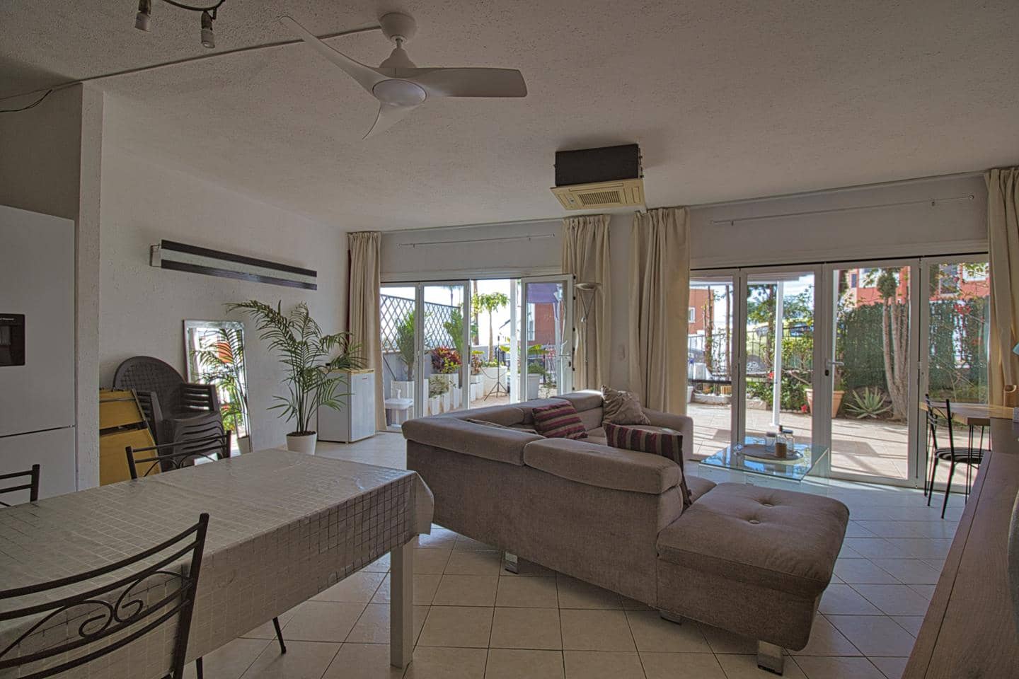 2 bedroom Flat for sale in Callao Salvaje with garage - € 439,000 (Ref: 9540580)