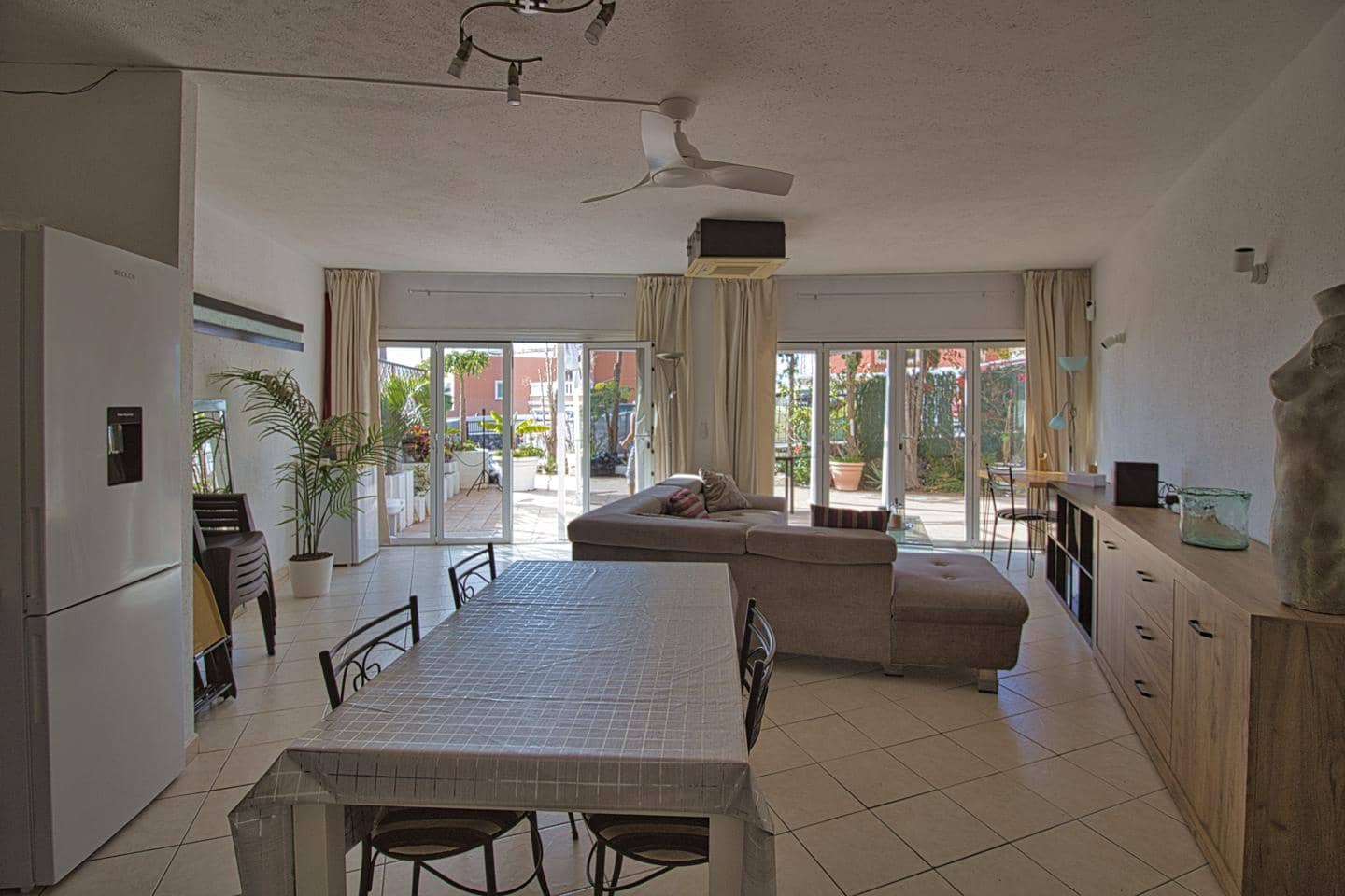 2 bedroom Flat for sale in Callao Salvaje with garage - € 439,000 (Ref: 9540580)