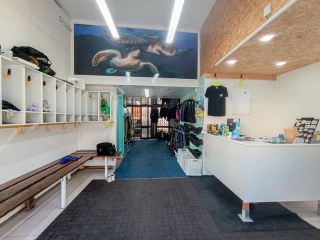 2 slaapkamer Bedrijf te koop in Arona - € 180.000 (Ref: 9557633)