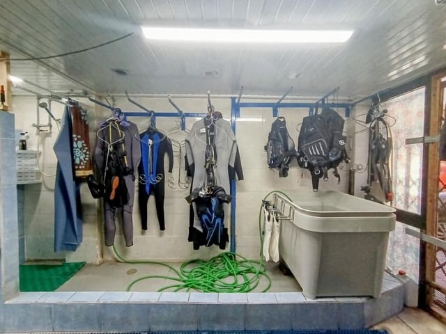 2 slaapkamer Bedrijf te koop in Arona - € 180.000 (Ref: 9557633)