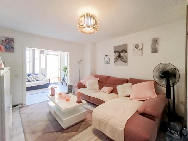 2 slaapkamer Flat te koop in Los Cristianos, Arona - € 350.000 (Ref: 9590829)