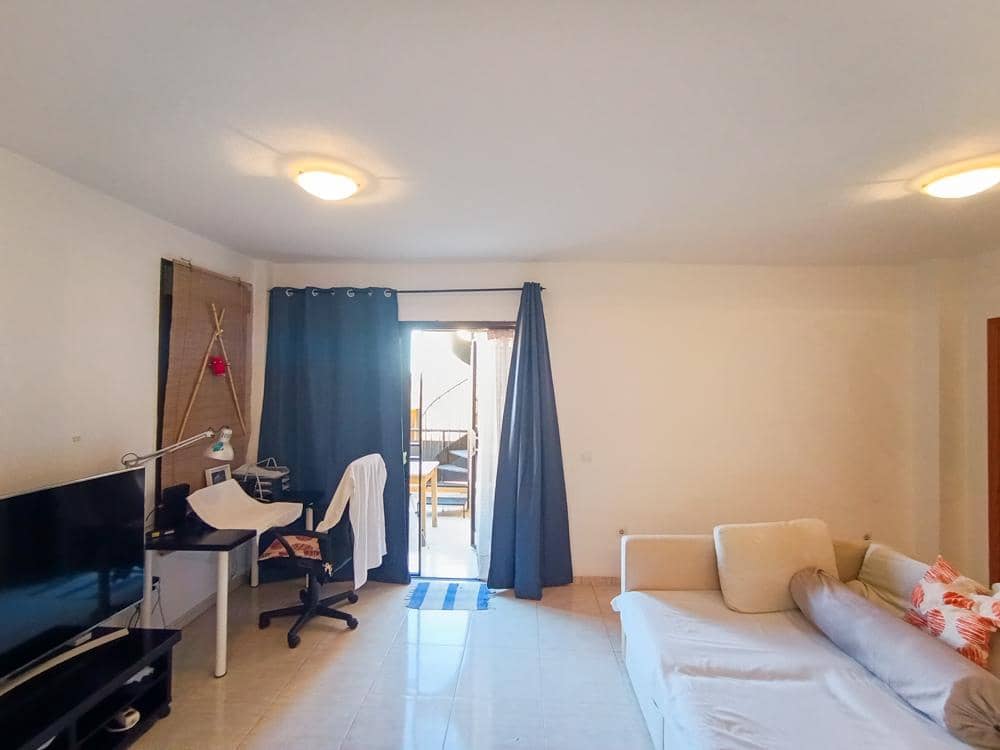 2 sovrum Lägenhet till salu i Arona - 249 000 € (Ref: 9590830)