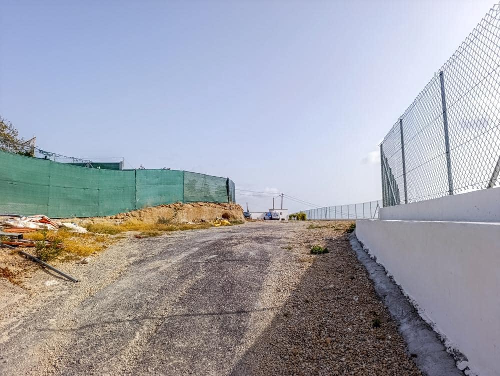 Undeveloped Land for sale in Chimiche - € 165,000 (Ref: 9694433)