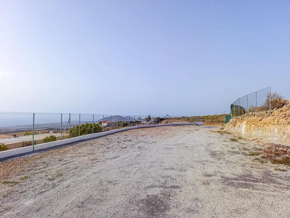 Undeveloped Land for sale in Chimiche - € 165,000 (Ref: 9694433)