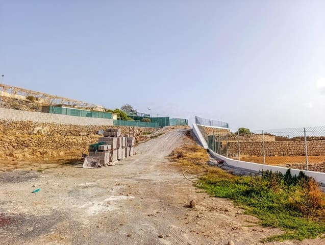 Ubebygd land til salgs i Chimiche, Granadilla de Abona - € 155 000 (Ref: 9694433)