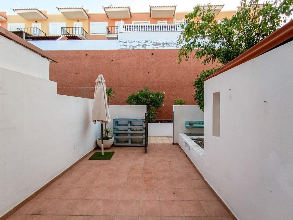 3 chambre Villa/Maison à vendre à Costa Adeje - 538 000 € (Ref: 9769944)