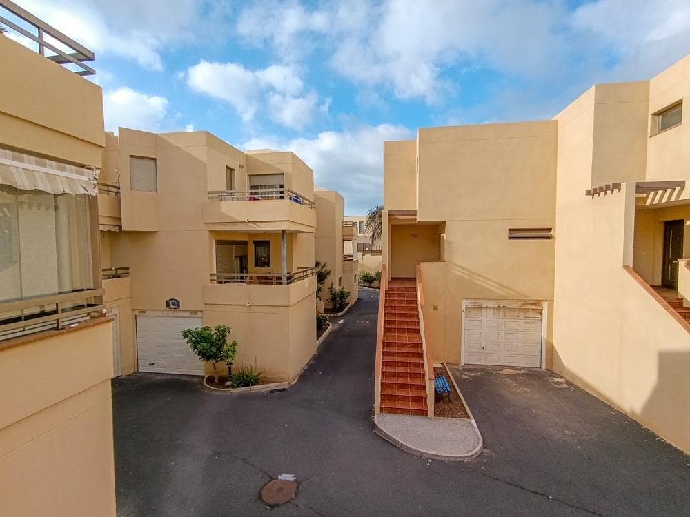 2 bedroom Villa for sale in La Tejita - € 595,000 (Ref: 9827509)