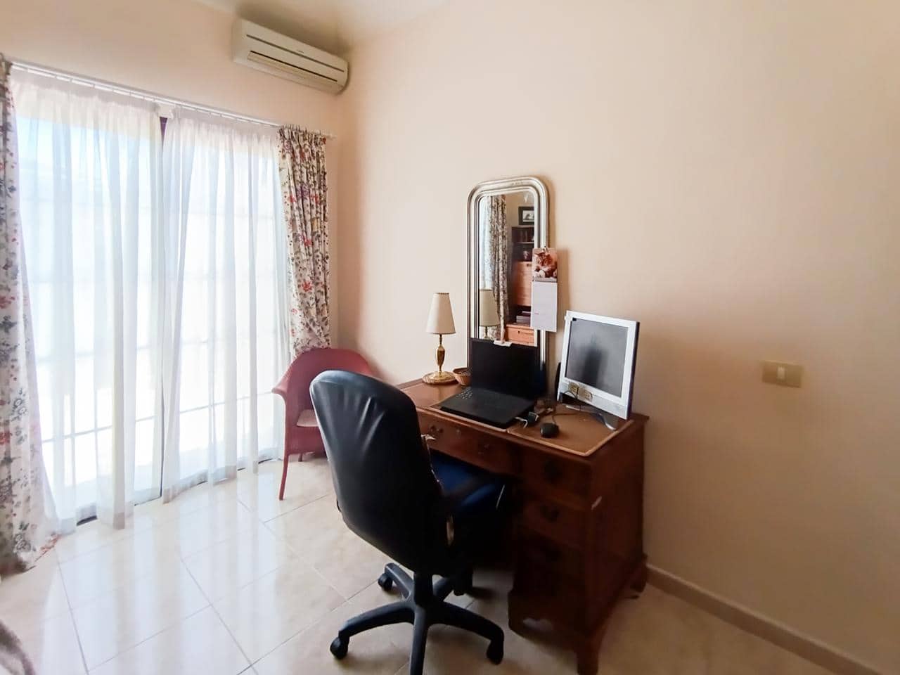 3 bedroom Villa for sale in Parque de la Reina - € 625,000 (Ref: 9895431)