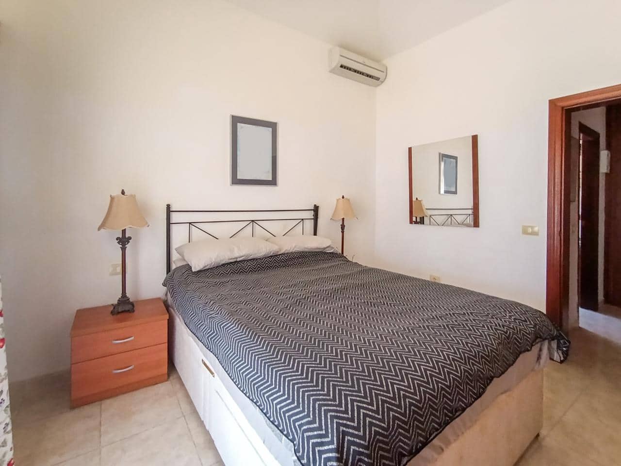 3 bedroom Villa for sale in Parque de la Reina - € 625,000 (Ref: 9895431)