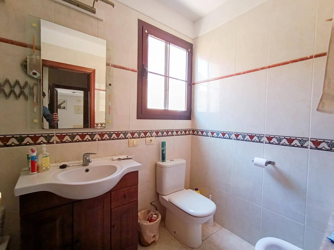 3 bedroom Villa for sale in Parque de la Reina - € 625,000 (Ref: 9895431)