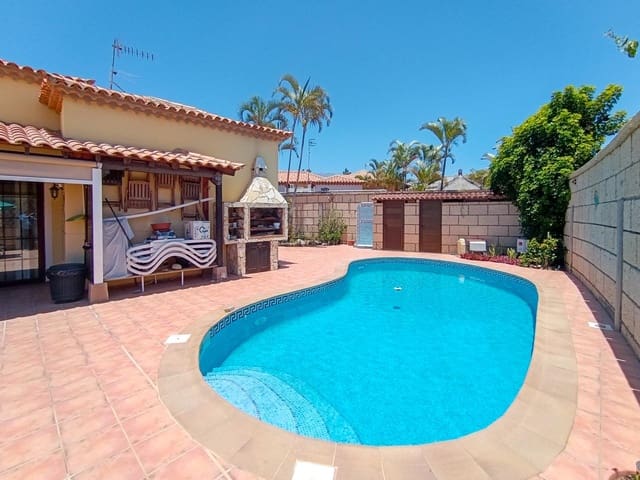3 bedroom Villa for sale in Parque de la Reina, Arona - € 625,000 (Ref: 9895431)
