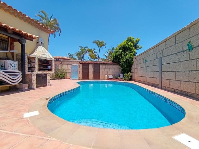 3 bedroom Villa for sale in Parque de la Reina, Arona - € 625,000 (Ref: 9895431)