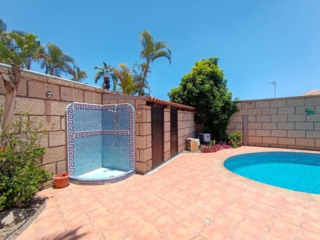 3 bedroom Villa for sale in Parque de la Reina, Arona - € 625,000 (Ref: 9895431)