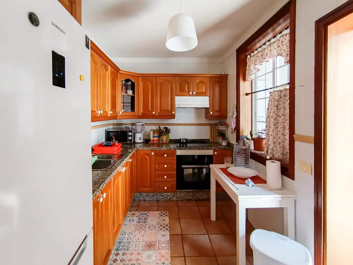 3 bedroom Villa for sale in San Cristobal de La Laguna - € 375,000 (Ref: 9972543)