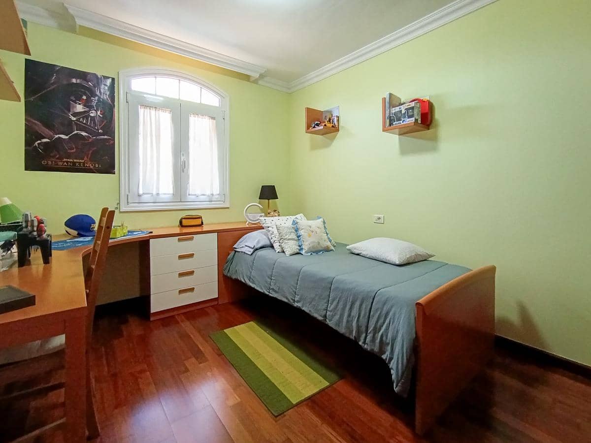 3 bedroom Villa for sale in San Cristobal de La Laguna - € 375,000 (Ref: 9972543)